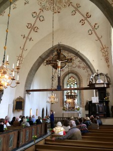 Klinte kyrka inifram