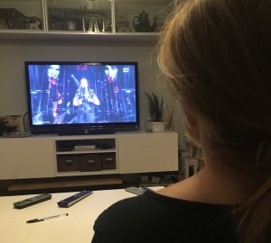 Musik funkar på en teve också. Även om smaken kan vara varierande. Även i en familj. Och även om en app kan bidra till familjefriden. Eller stjälpa den?